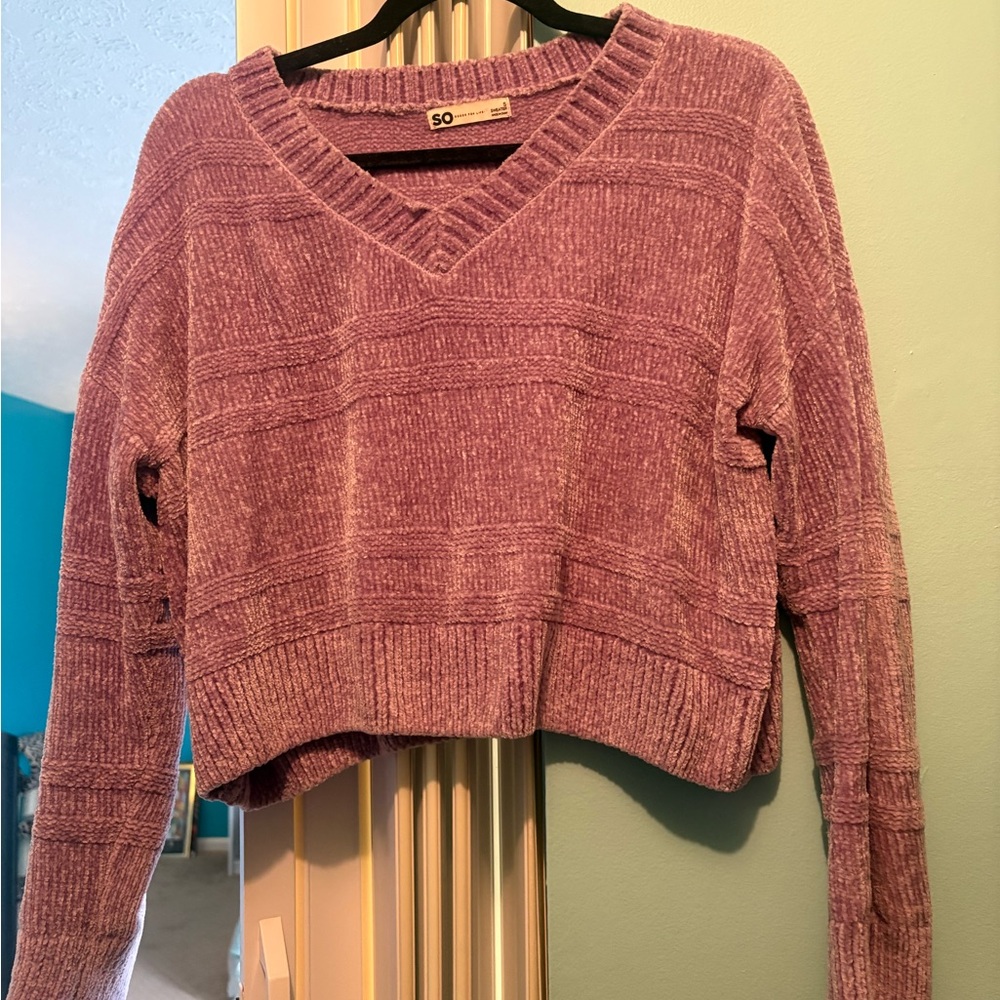 SO Lavender Sweater